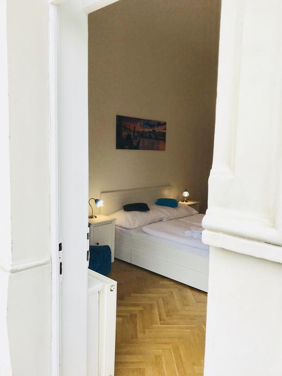 Green Oasis Wenceslas Square Apartment *