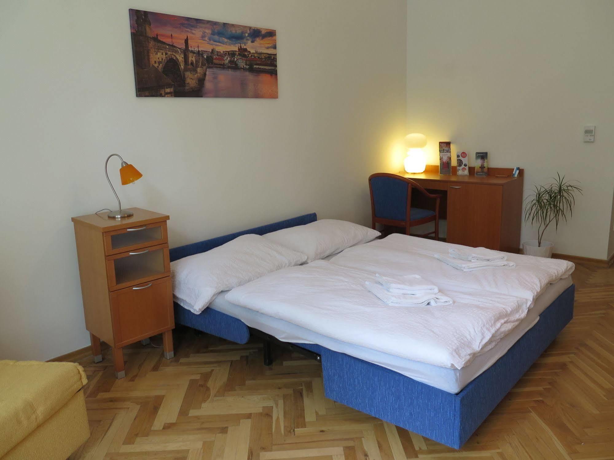 Green Oasis Wenceslas Square Apartment Prag